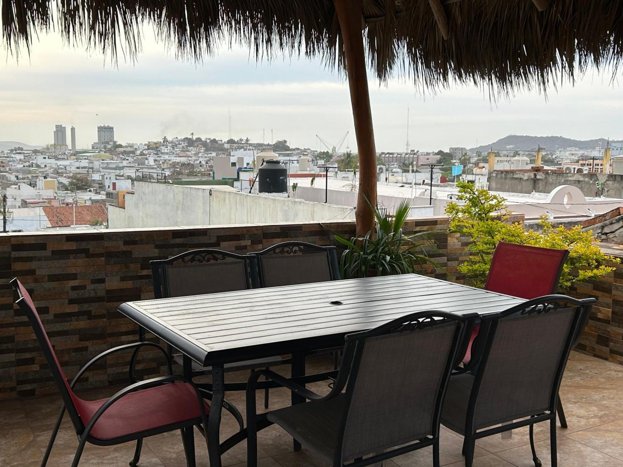 Casa De La Alegria 2 Apartments ماساتلان المظهر الخارجي الصورة